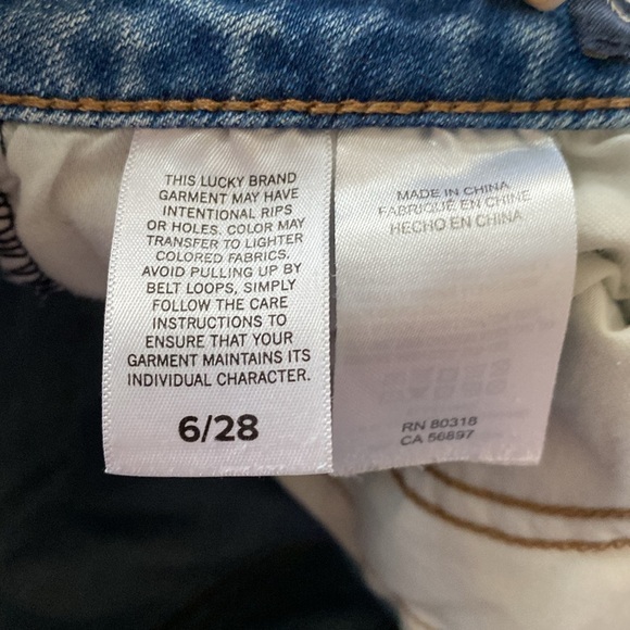 Lucky Brand | The Roll Up - Distressed Blue Jean Shorts with Distressing - 6/28 - Picture 5 of 9